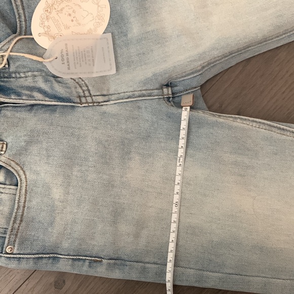 100% brand new. jeans in size 24 - Picture 5 of 6